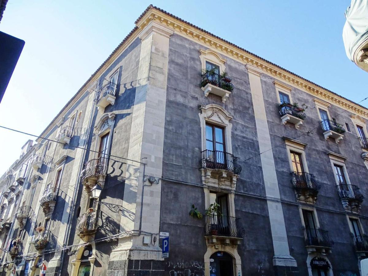Апартаменты Casa Pulvirenti Катания Экстерьер фото